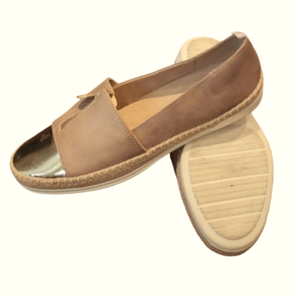 Anne Klein Akzetta Flex Slip On Shoe Casual Comfy Classy Chic Size 9 Narrow - Picture 10 of 10